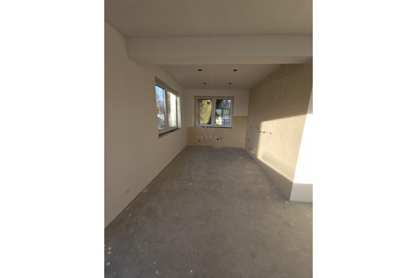 grodziski, Grodzisk Mazowiecki, Opypy, Parterowy dom w Opypach