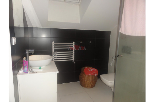 grodziski, Grodzisk Mazowiecki, Opypy, Morwowa, Niezależne piętro domu do wynajęcia.