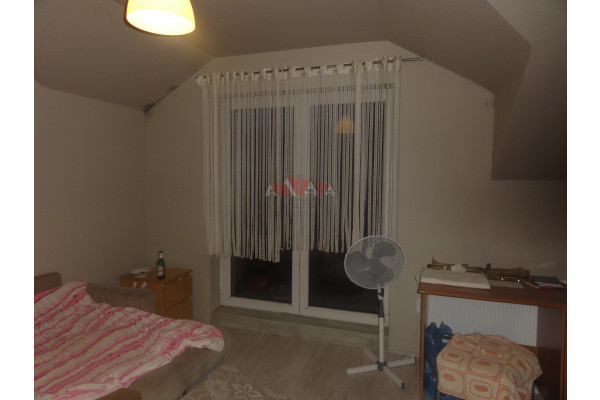 grodziski, Grodzisk Mazowiecki, Opypy, Morwowa, Niezależne piętro domu do wynajęcia.